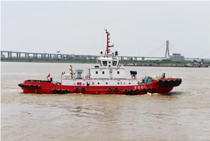 Tianjin Lingang 3824kW fully rotating tugboat